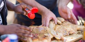 Comment assaisonner le poulet avant de le mettre au four ?